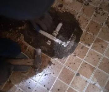 舟山市卫生间漏水维修公司为您分享下卫生间渗水如何处理及注意事项